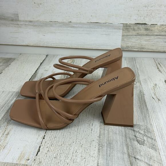 Abound womens 11 tan faux leather block heel open toe slip on sandals - Picture 4 of 9